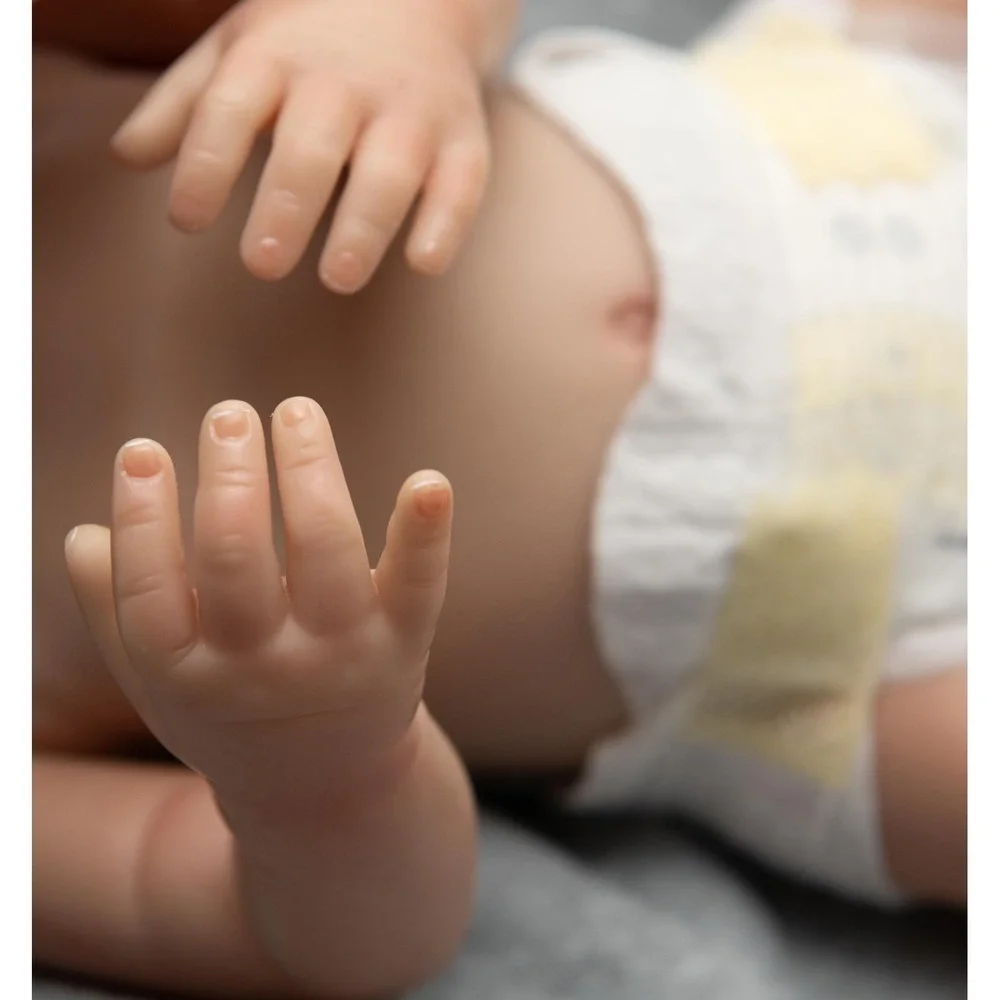 Realistic Sleeping Baby Doll Anatomically Correct Vinyl LifeLike Newborn Girl